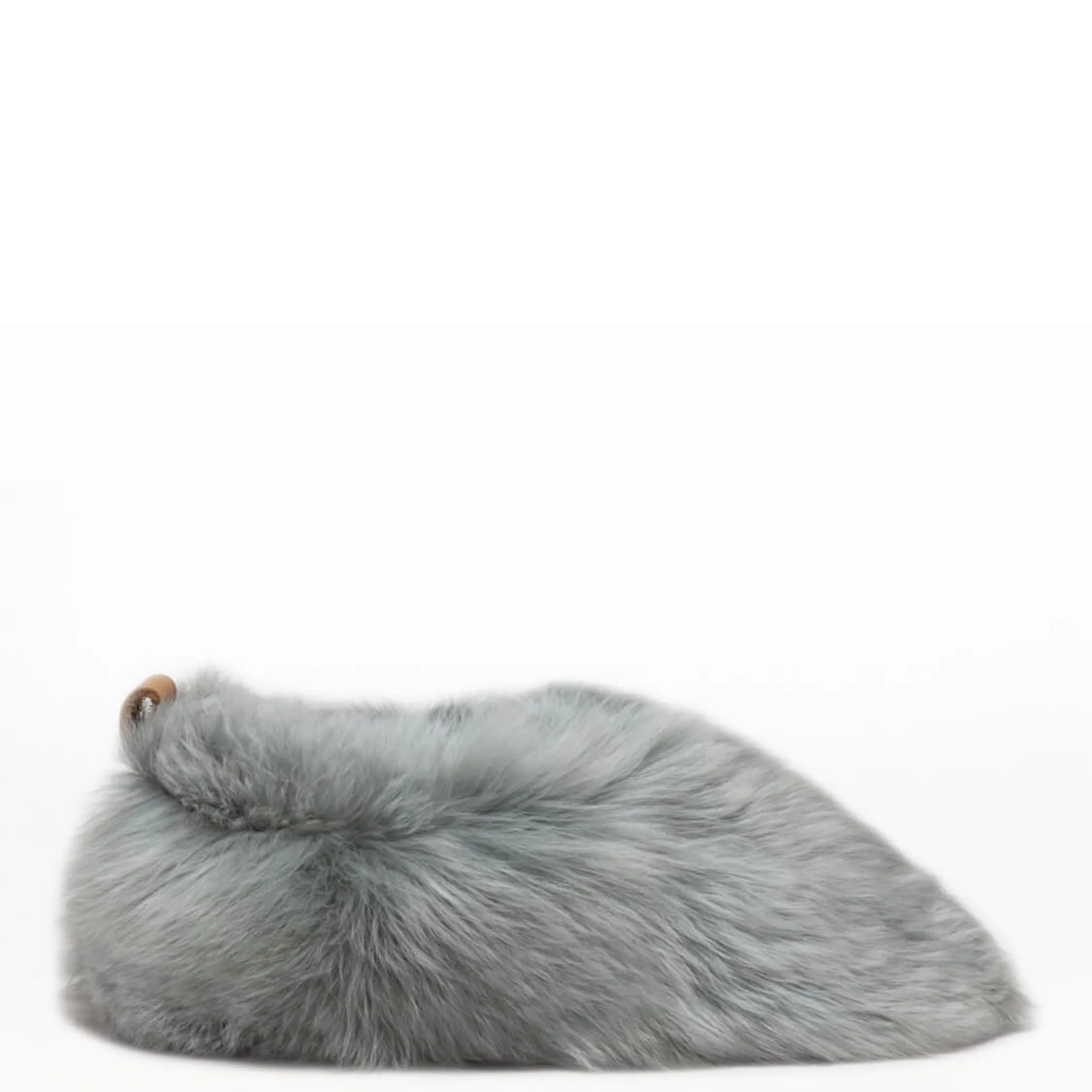 ETHICALLY AND CRUELTY FREE ALPACA FUR SLIPPERS IN GREY