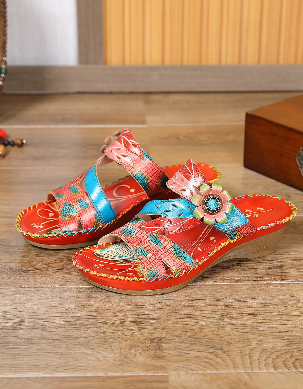 Leather Printed Chinese Style Oriental Slippers